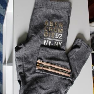 Abercrombie & Fitch Leggings with zippers
